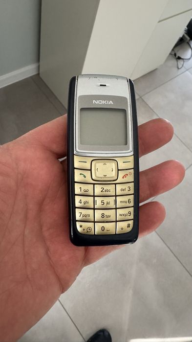 Telefon nokia 1112 cu butoane , lb. Romana . Orange Romania