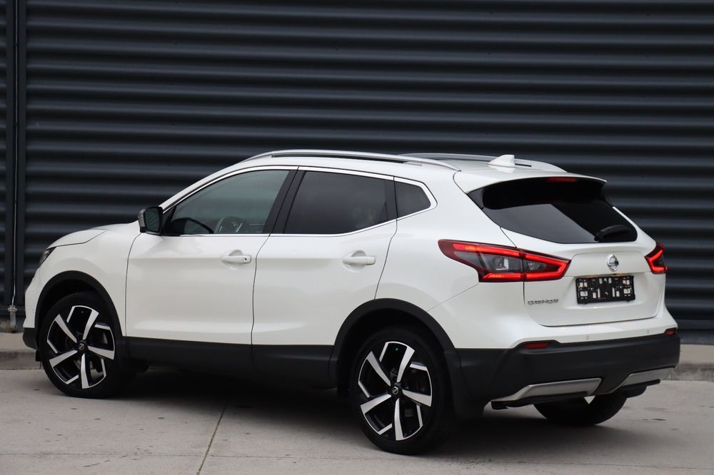 Nissan Qashqai Tekna+, 1.3 Benzina, Panoramic, Parc Auto