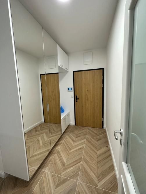 Дава се под наем Тристаен апартамент в София, Витоша - 91 кв.м за 1200 € - Снимка #10