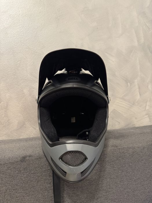 Casca Bell + cadou ochelari