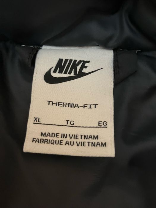 Зимно яке Nike чисто ново