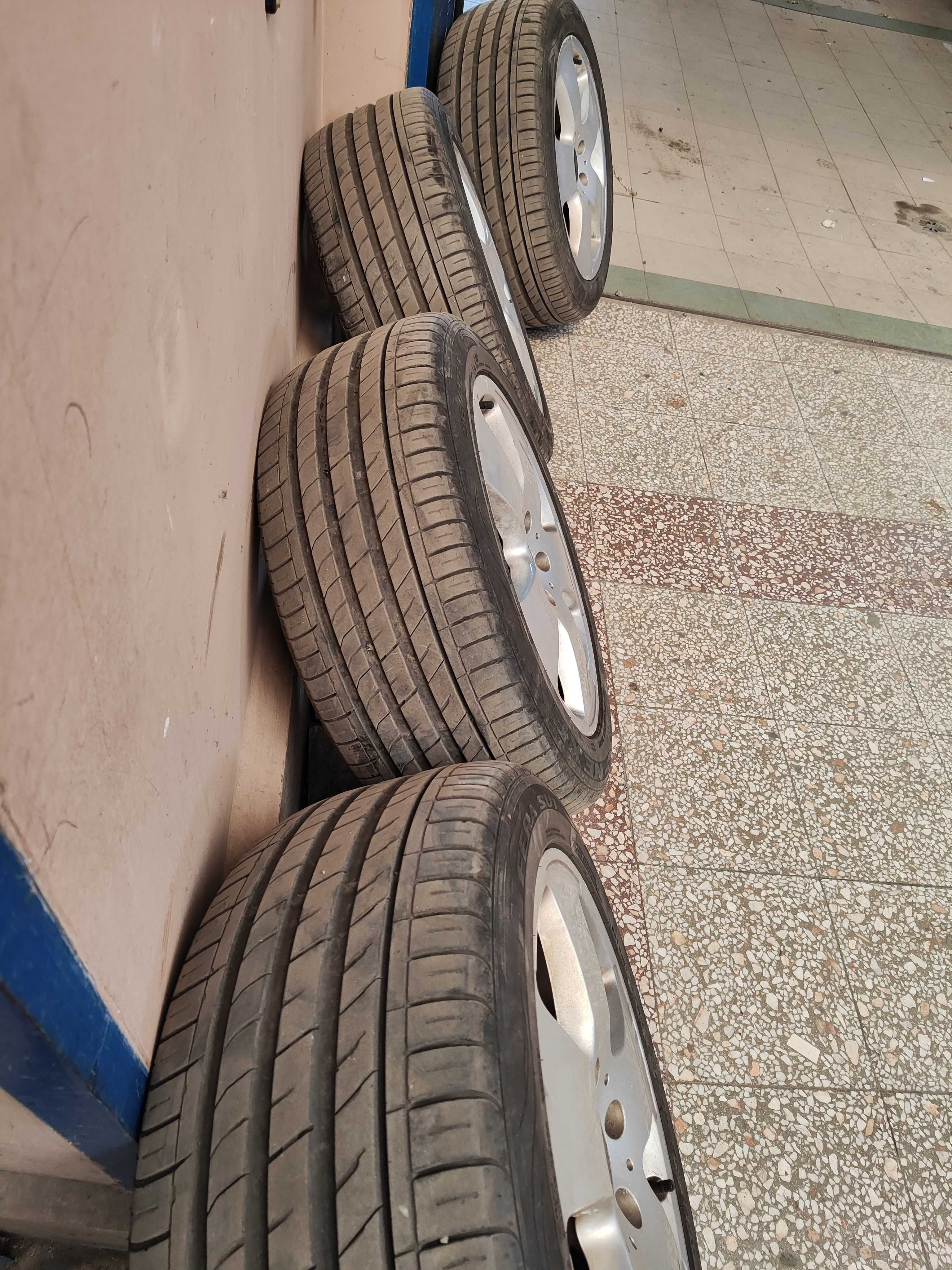 Джанти 5х112 с гуми 255 45 18 за Мерцедес W221