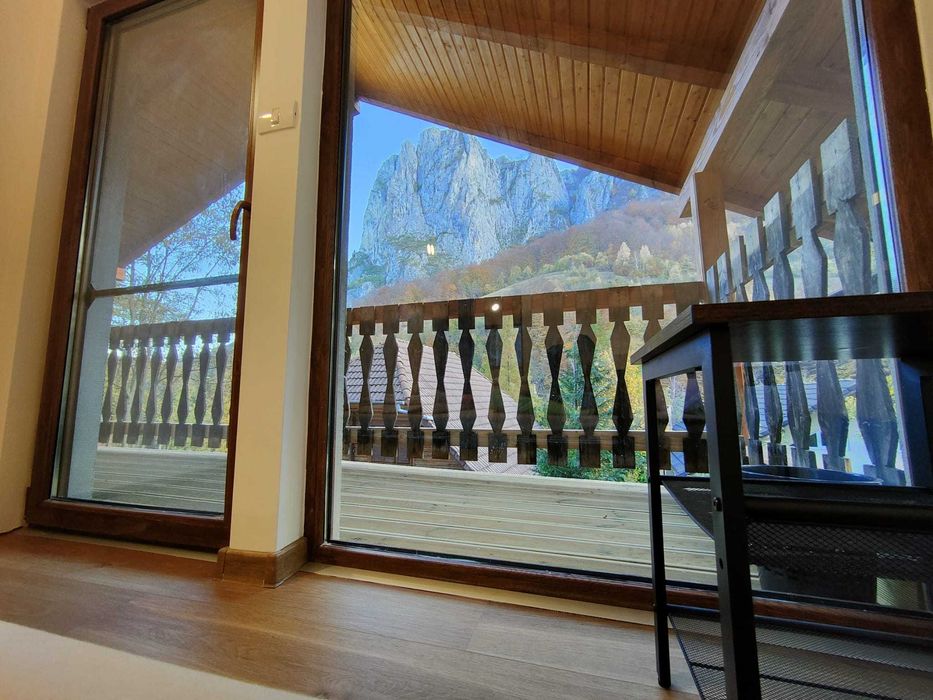 Cabana noua Ramet, Valea Manastirii