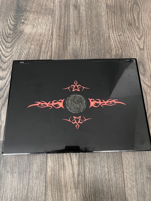 Laptop gaming defect pentru piese sau repart