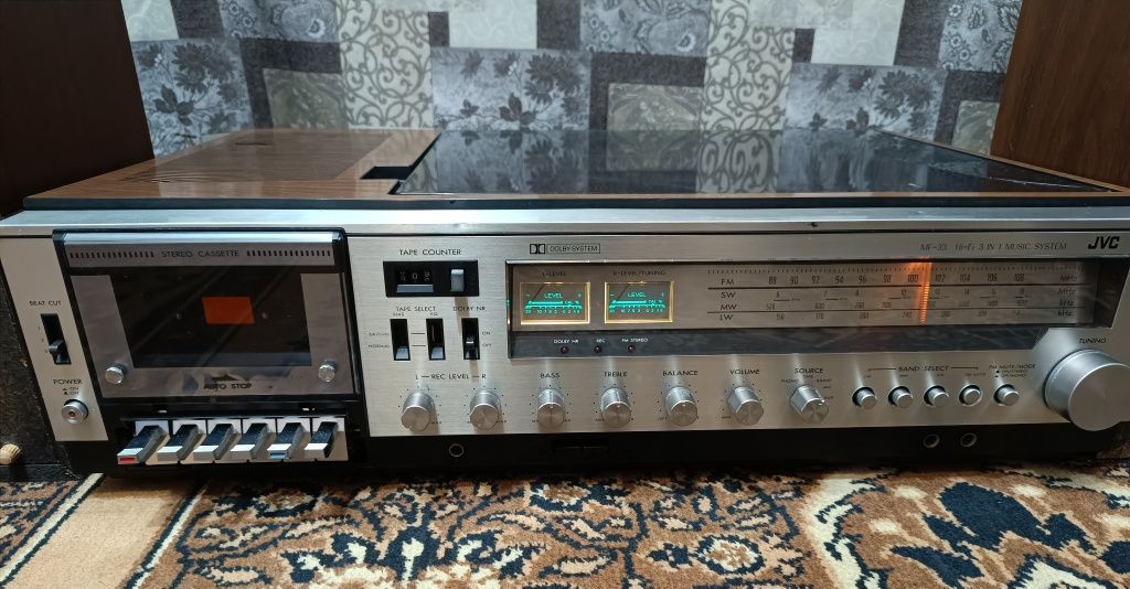 Муз.центр JVC mf-33L.