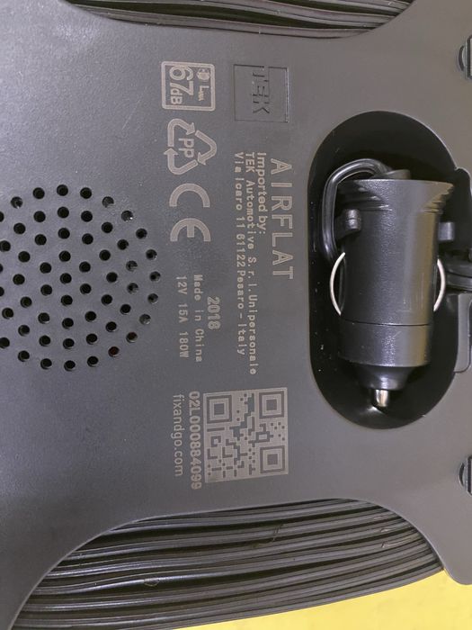 Compresor auto umflat roti masina original BMW 180 W 12V 6871123-02