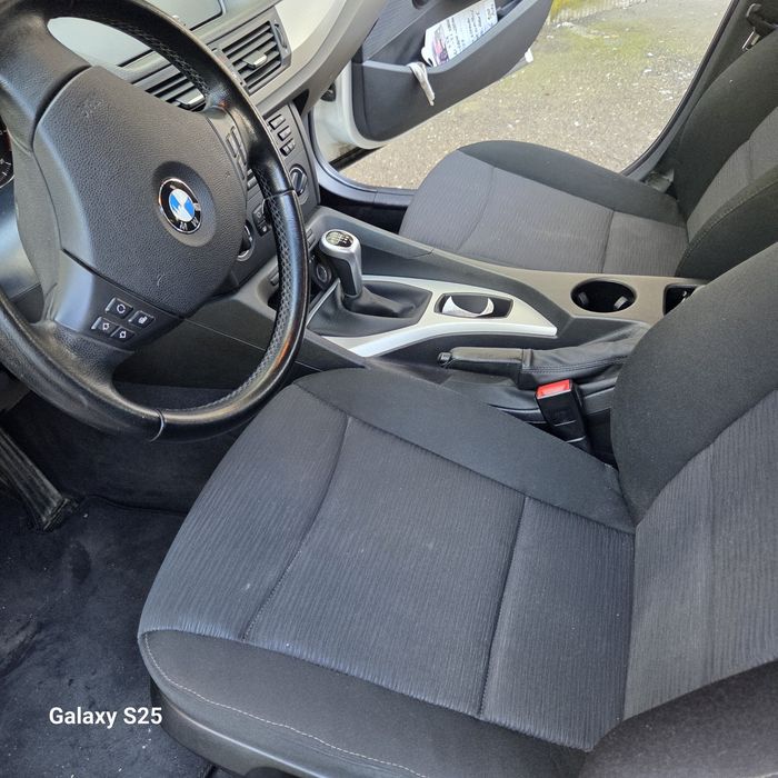 Vând BMW x1 xdrive