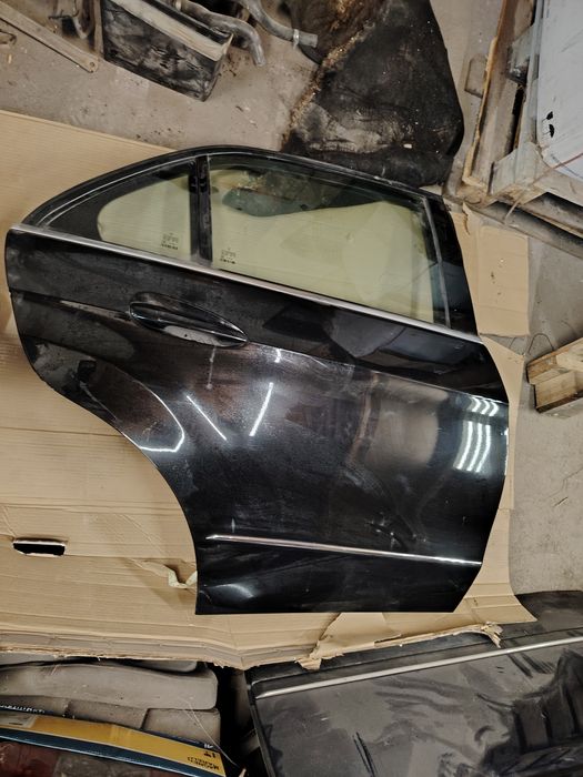 4 броя врати за Mercedes 350 CDI coupe W212.