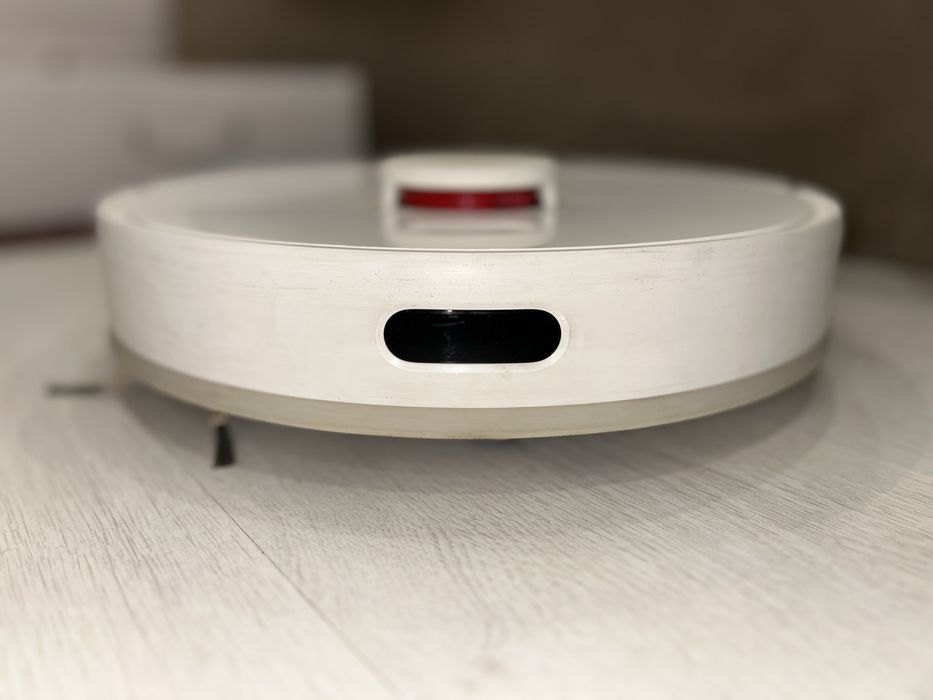 Робот пылесос dreame с лидаром