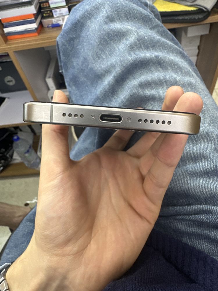 iphone 15pro Max ZAA