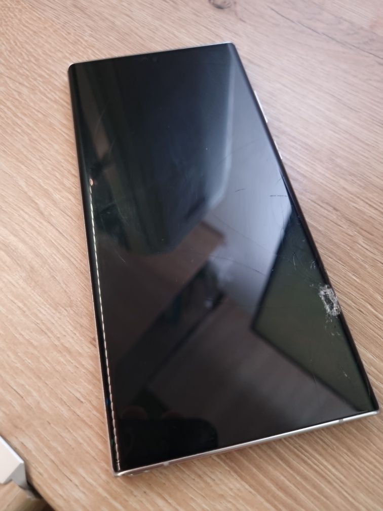 Samsung  Galaxy S22 ULTRA