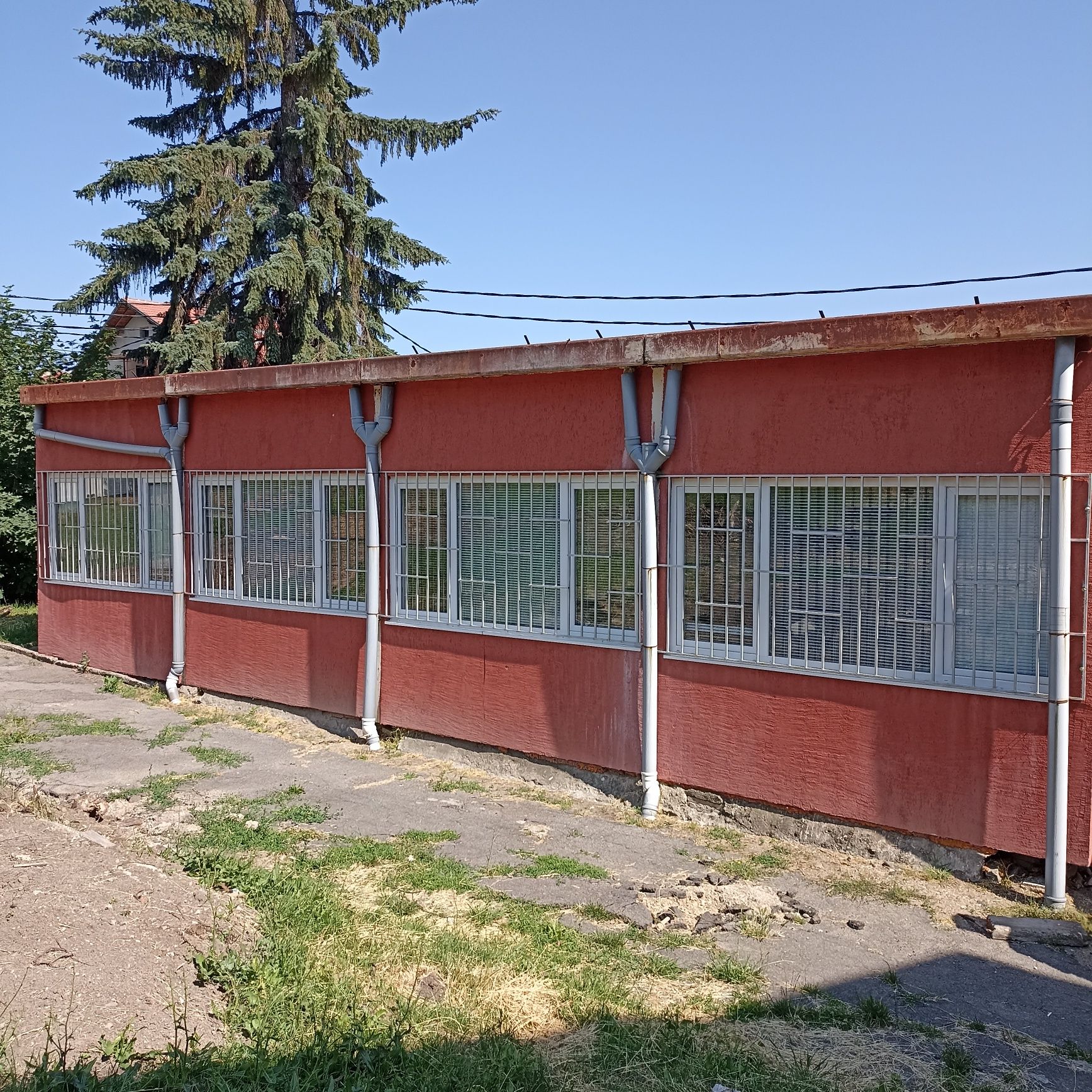 PVC дограма със стъклопакети и щори