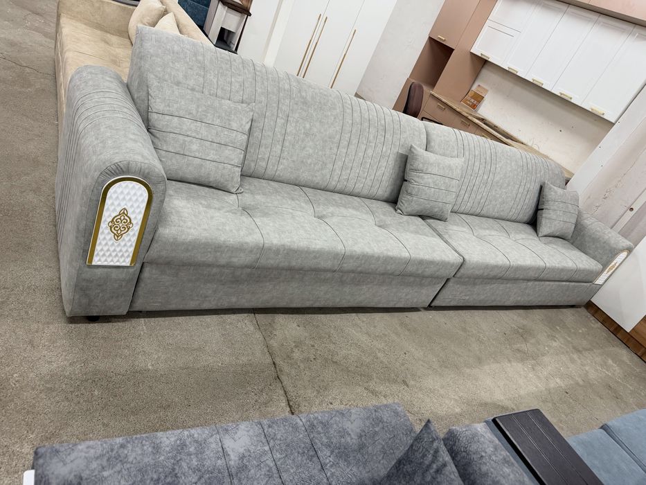 Миягкий мебель диван.