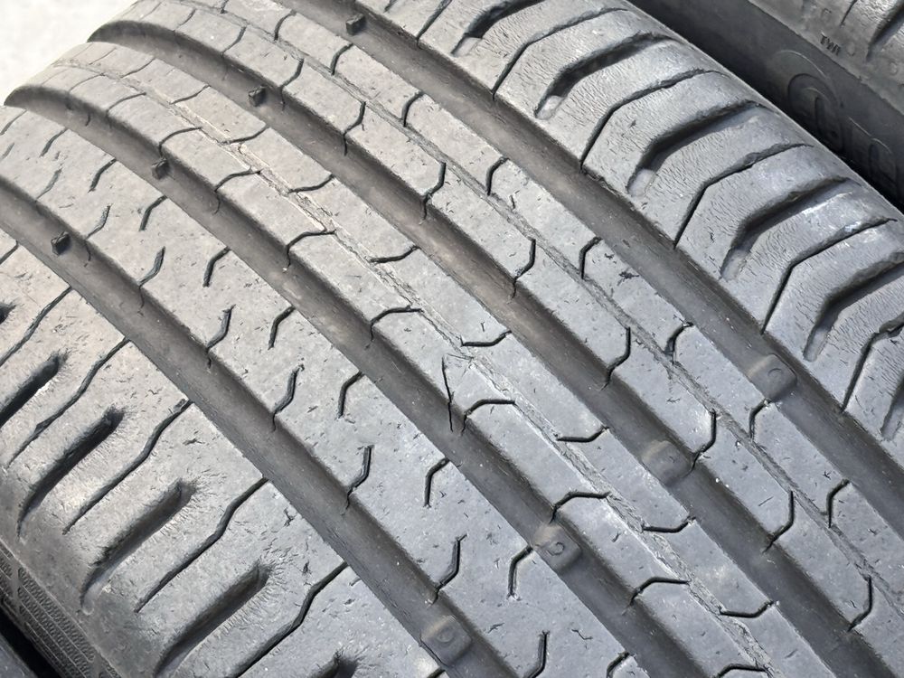 215/45/R17 Continental EcoContact5 4бр летни dot0317 6-7mm