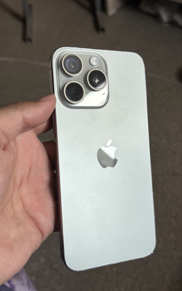 I phone 15 pro max Uk модель 10/10 состояние