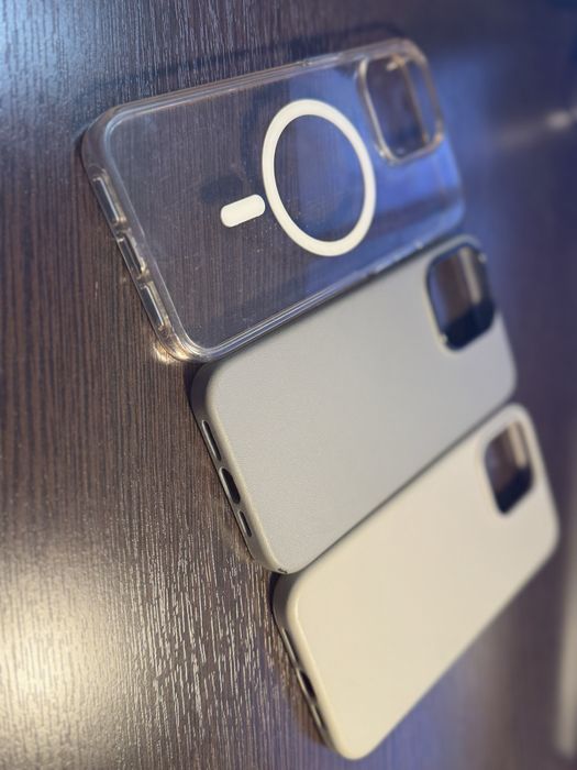 Продаю 3 шт чехла для iPhone 15 Pro Max