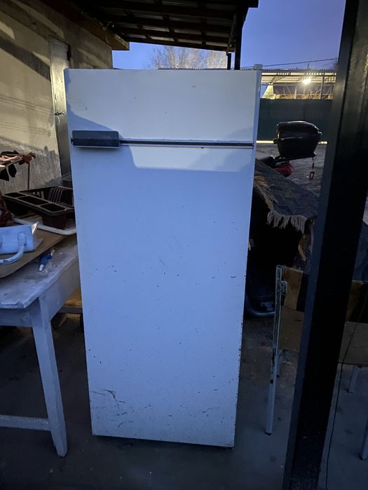 Продается холодильник