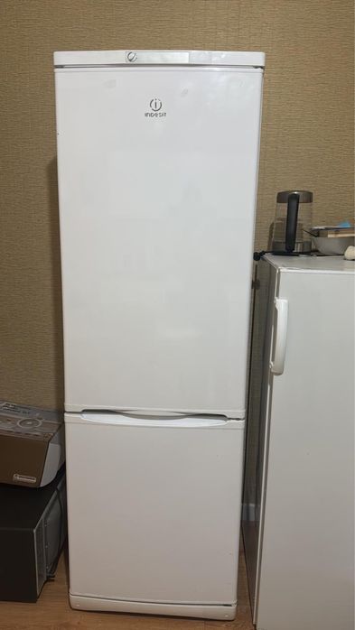 Продам холодильник в хорошем состоянии