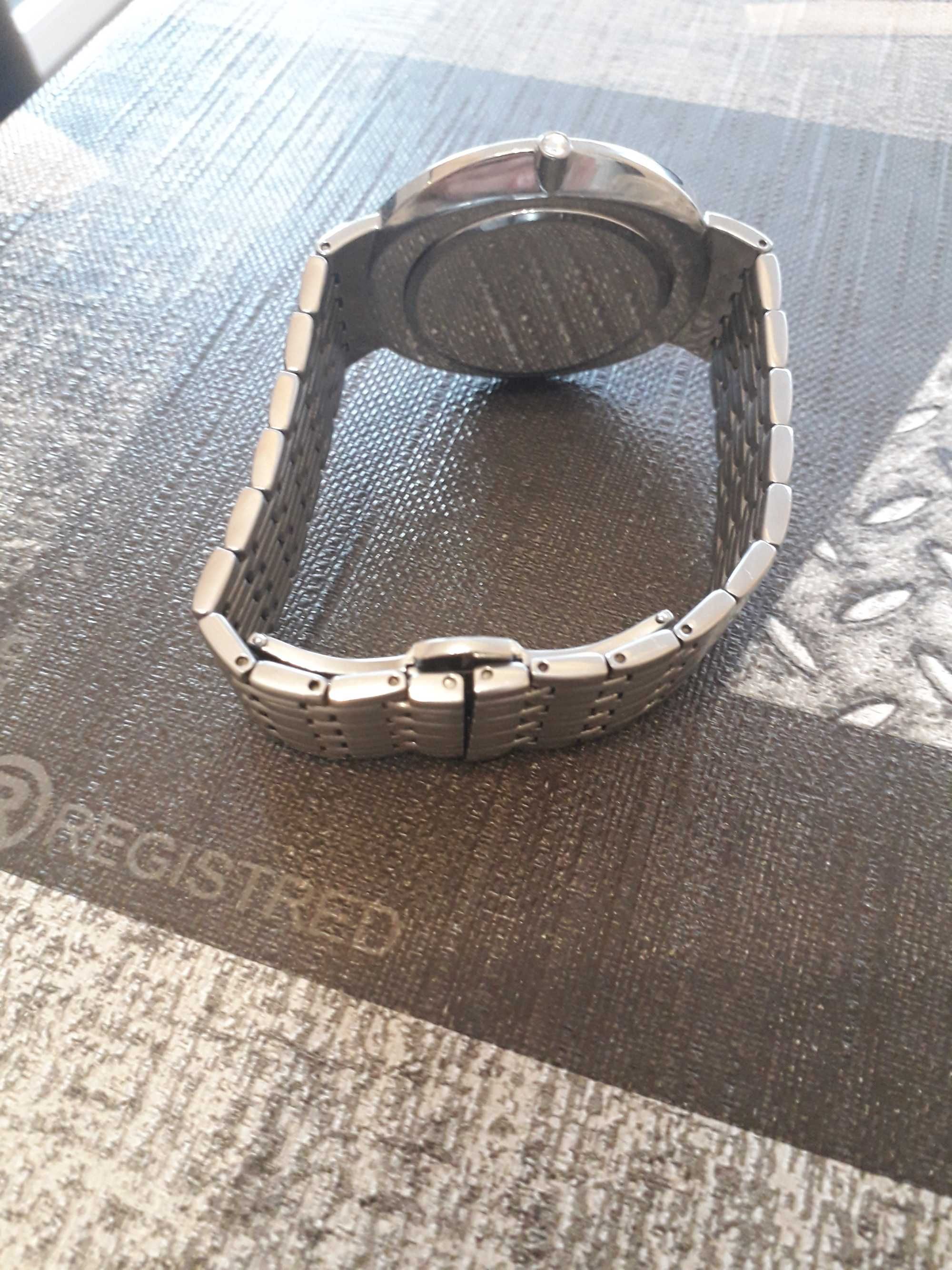 Akribos XXIV Dual Diamond