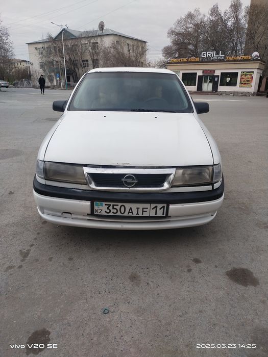 Продам Опель вектра 94 года объем 2