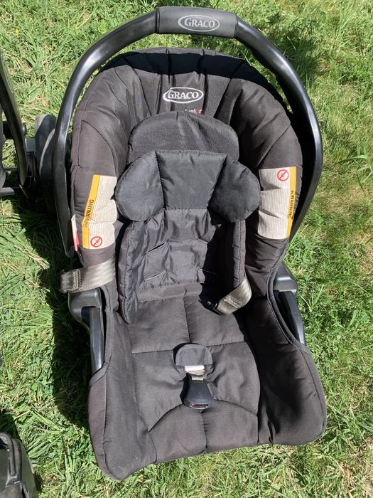Set Carucior copil si scaun auto Graco