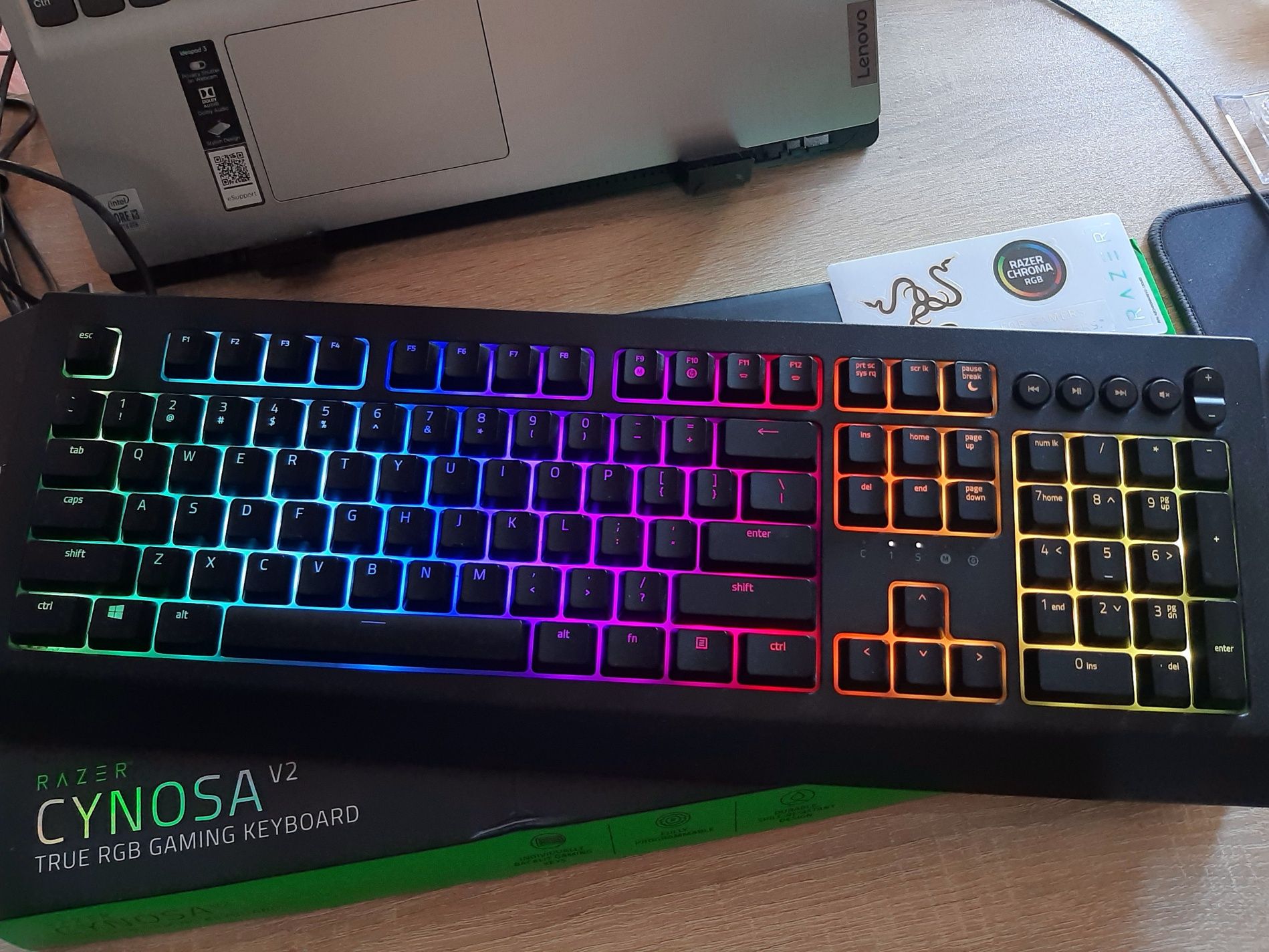 Razer Cynosa V2  RGB Клавиатура