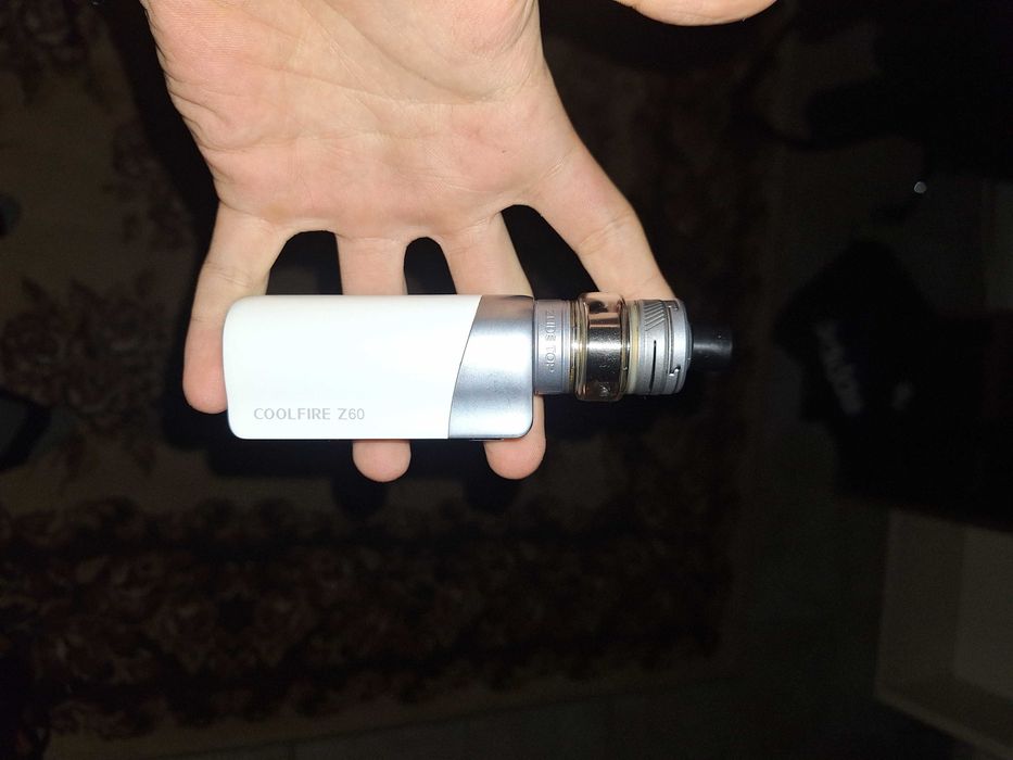 Vand Vape profesionist Coolfire z60 fara lichid!!