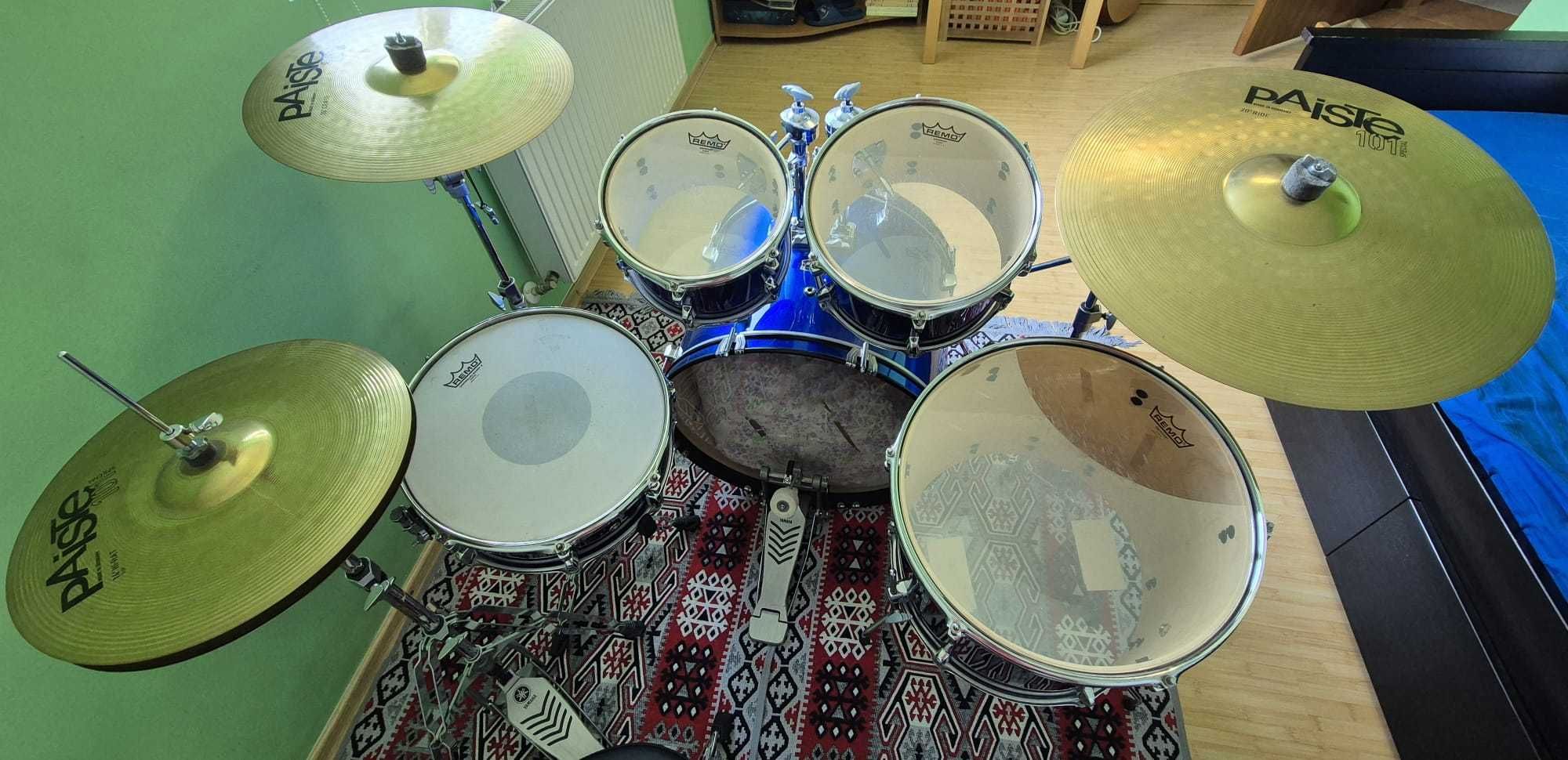 Set tobe Yamaha Rydeen + scaun Millenium + bețe de tobe