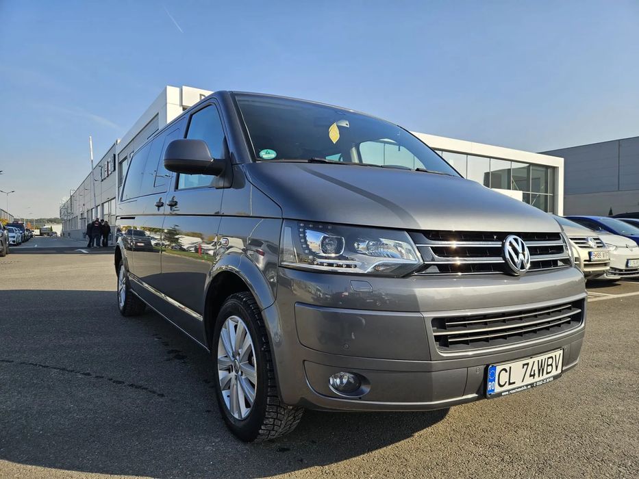 Volkswagen Caravelle VW Transporter Caravelle T5 2.0 TDI DSG 130 KW Long  8+1 locuri 4x4