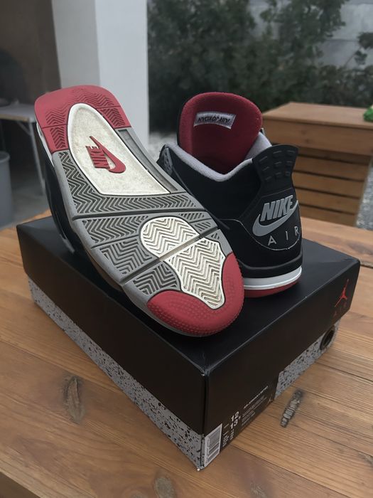 Air Jordan 4 Retro “Bred” (2019)