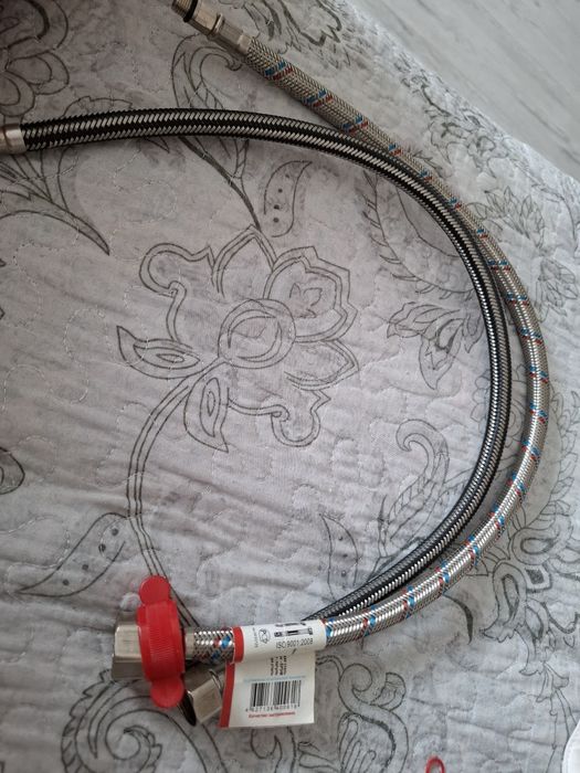 Подводка (шланг) гибкая для смесителей 60 см