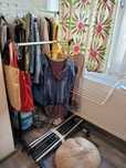 Susținător haine cu 1 bară 50 lei ,cu 2 bare100 lei ,rochițe 50 lei.