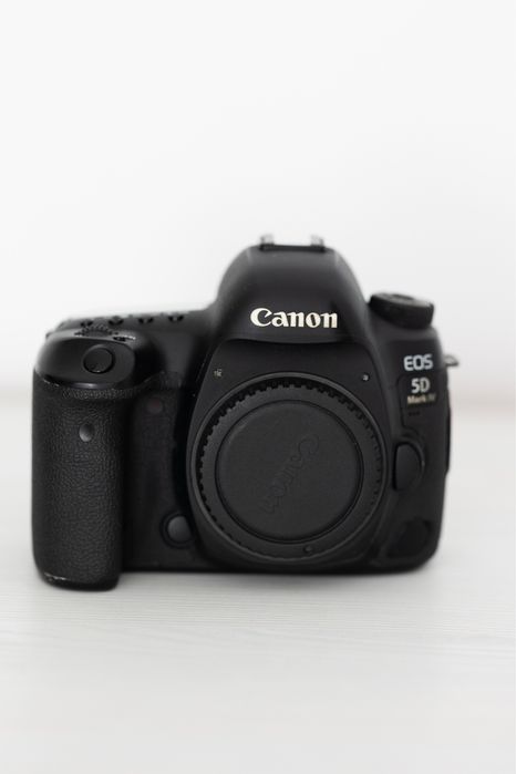 Canon 5D Mark IV