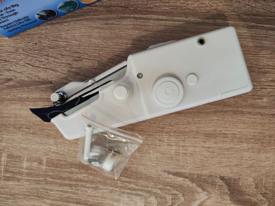 Ръчна шевна машина