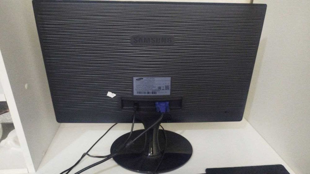 Продаётся монитор 22 дюйма