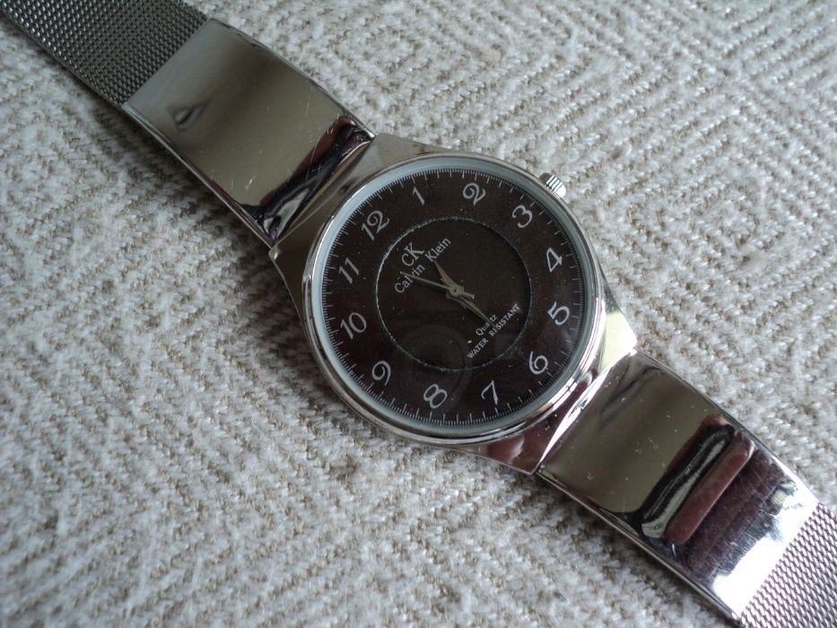 CADOU Ceas CALVIN KLEIN, Swiss made, unisex, design clasic, abs. nou