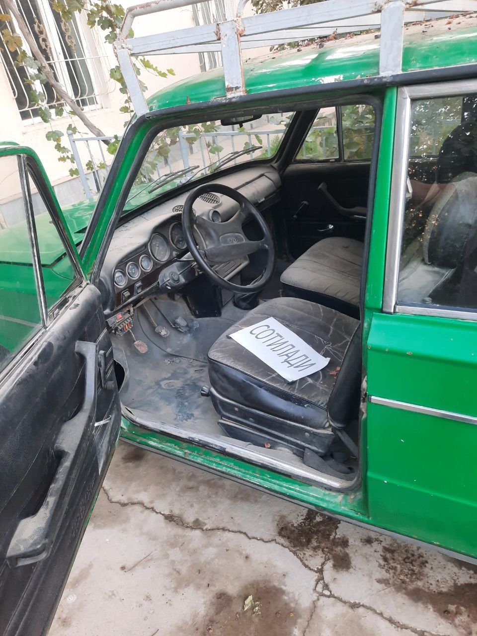 Jiguli 06 sotiladi