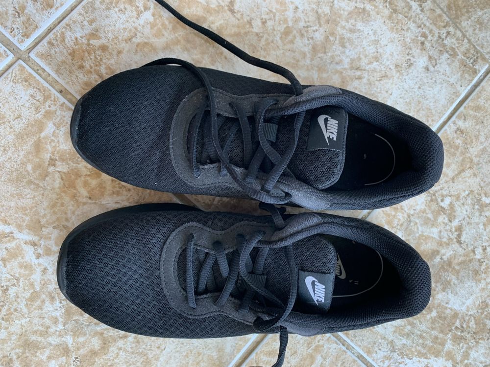 Маратонки Nike размер 40