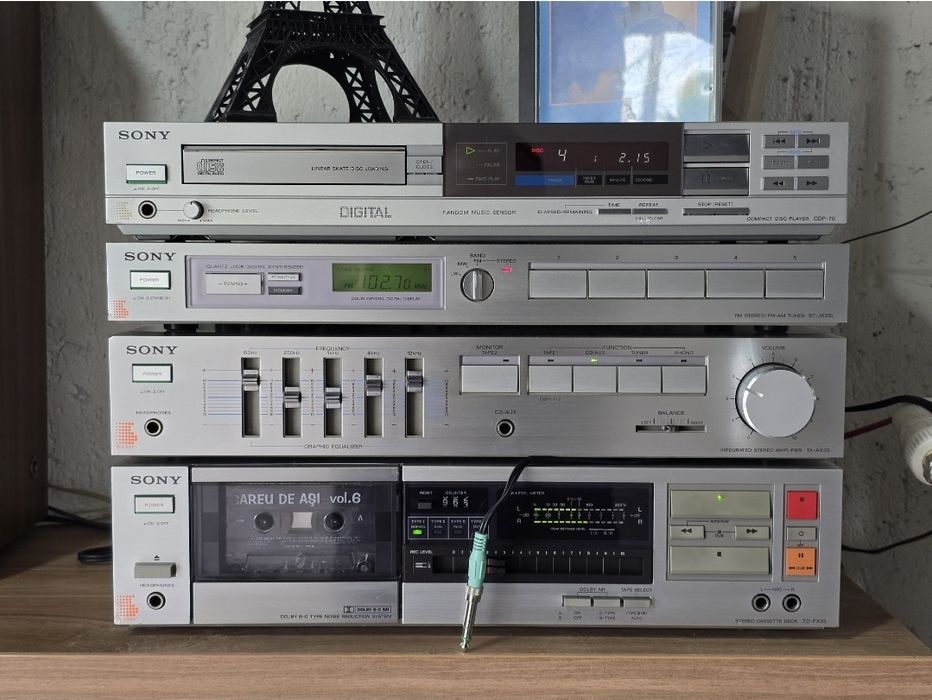 Linie audio SONY, deck tc-fx35, amplificator ta-ax35,tuner st-jx35L