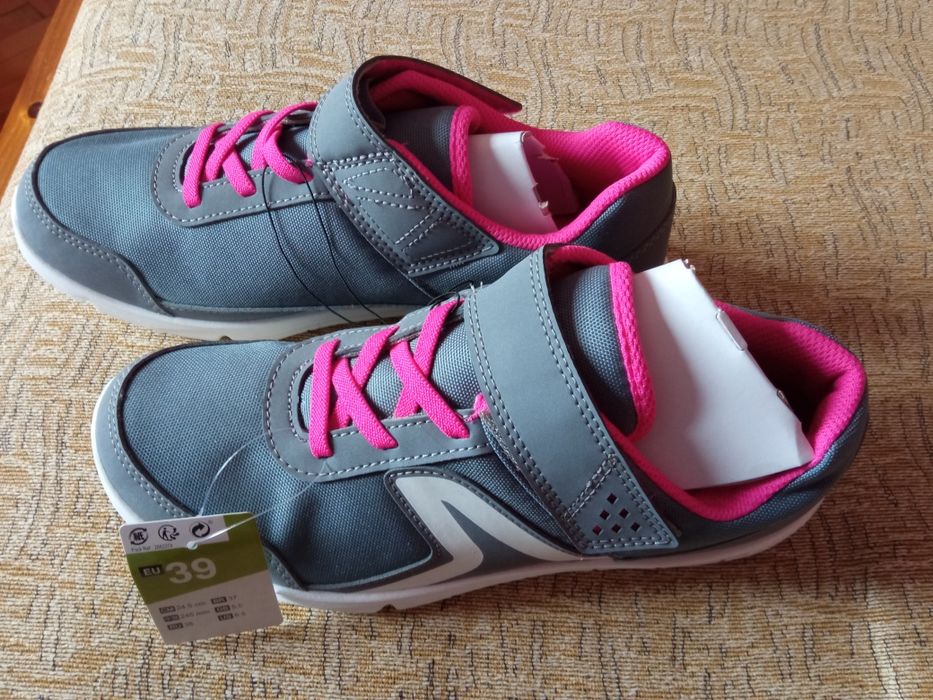 Маратонки с лепки на Decathlon 39 номер-нови