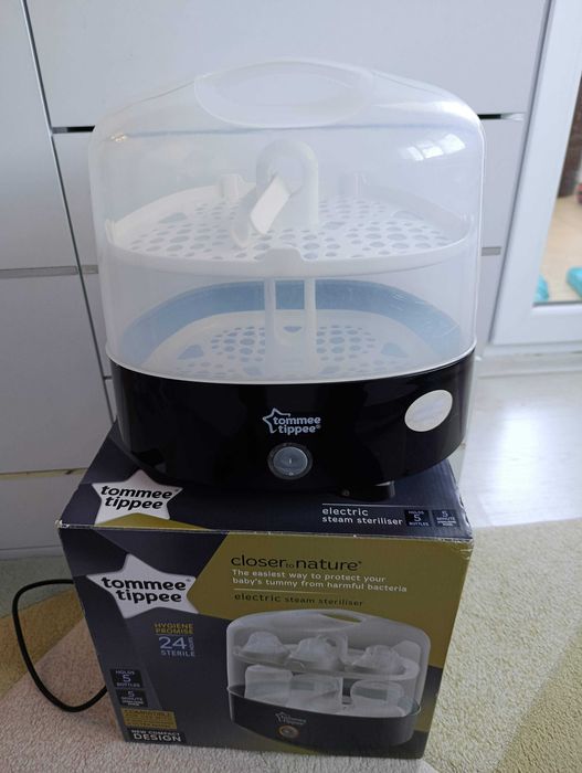 стерилизатор за шишета Tommee Tippee