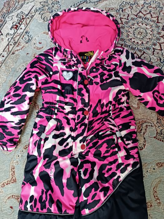 Зимний комбинезон на девочку 104см