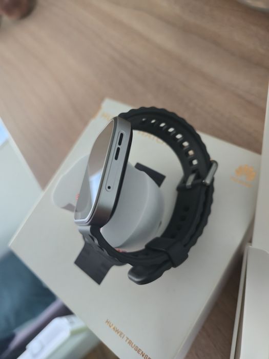 Huawei watch fit 4 pro black