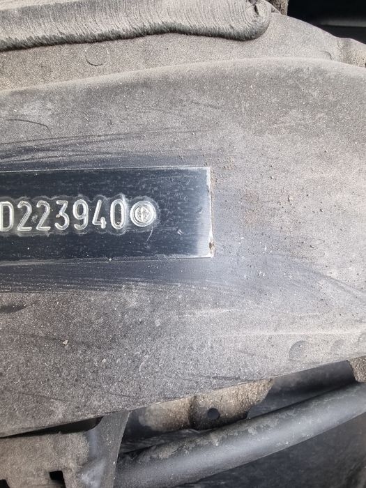 Dezmembrez bmw F01 seria 7 an 2013