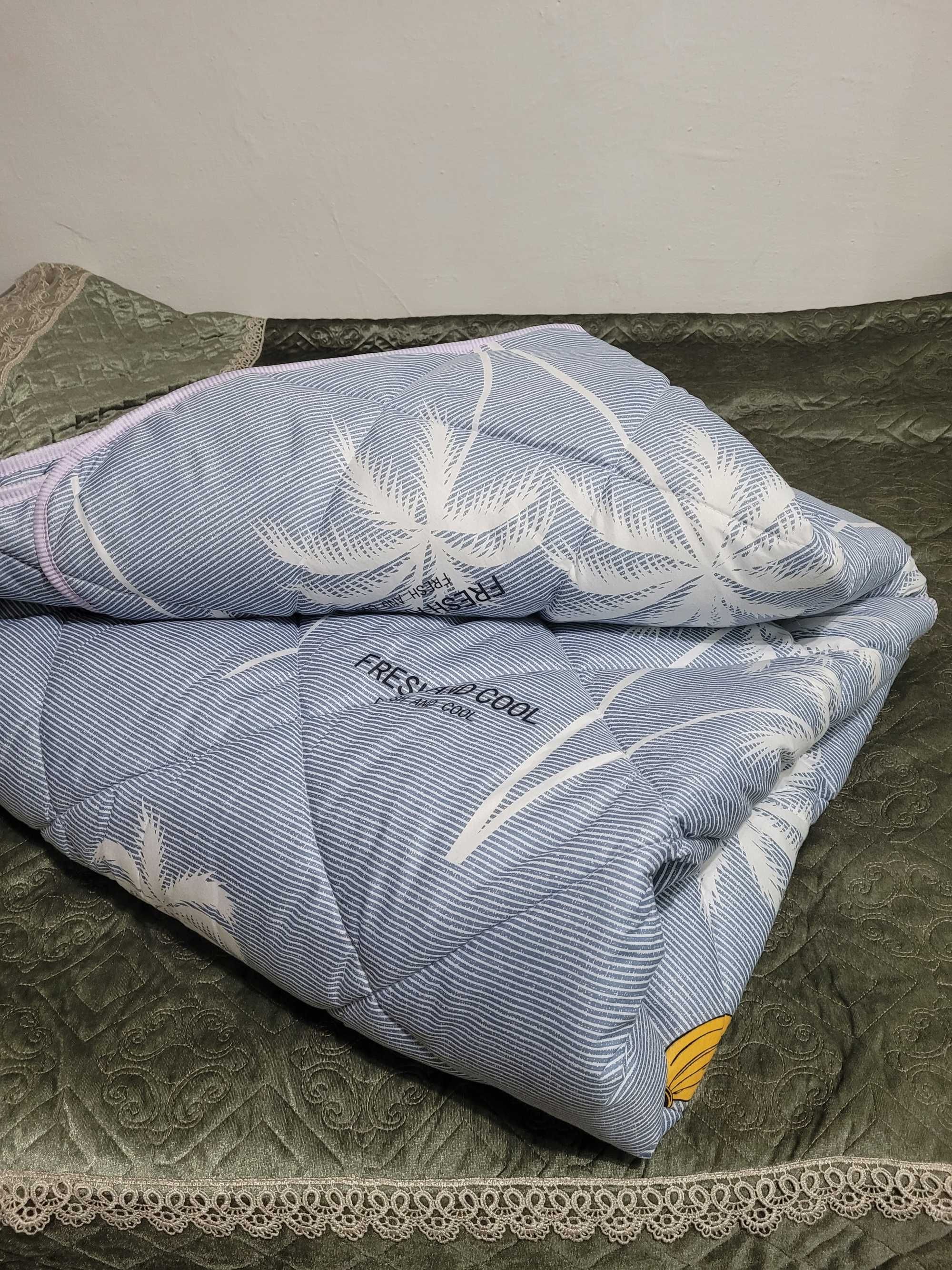 Продам 2х спальное одеяло