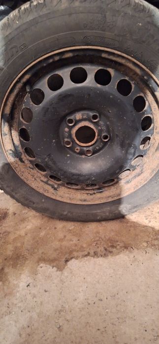 Vând 4 jante pentru Audi A4,B7.