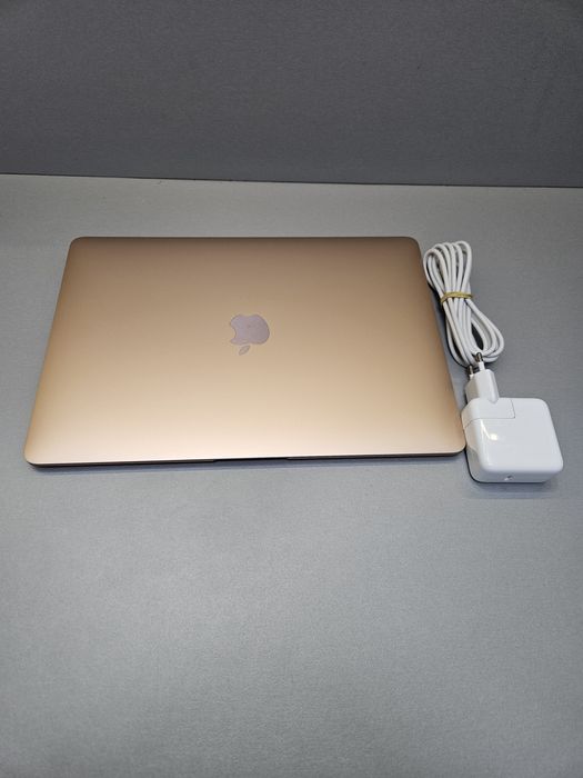 Macbook air apple A2337 M1 розово злато
