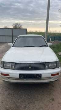 Toyota crown целиком