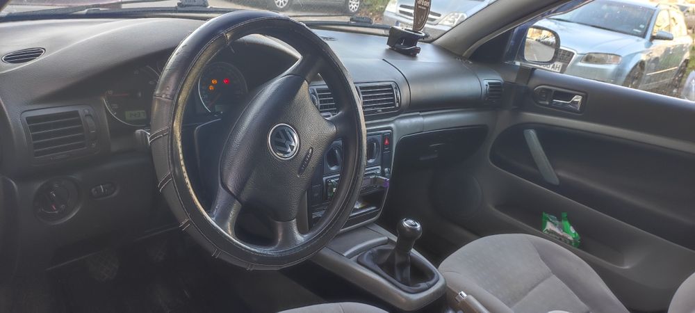 VW Passat 1.9TDI 

1.9 TDI, Седан,