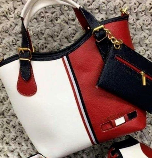 Geanta Tommy Hilfiger, portofel simplu atasat +portofel dublu